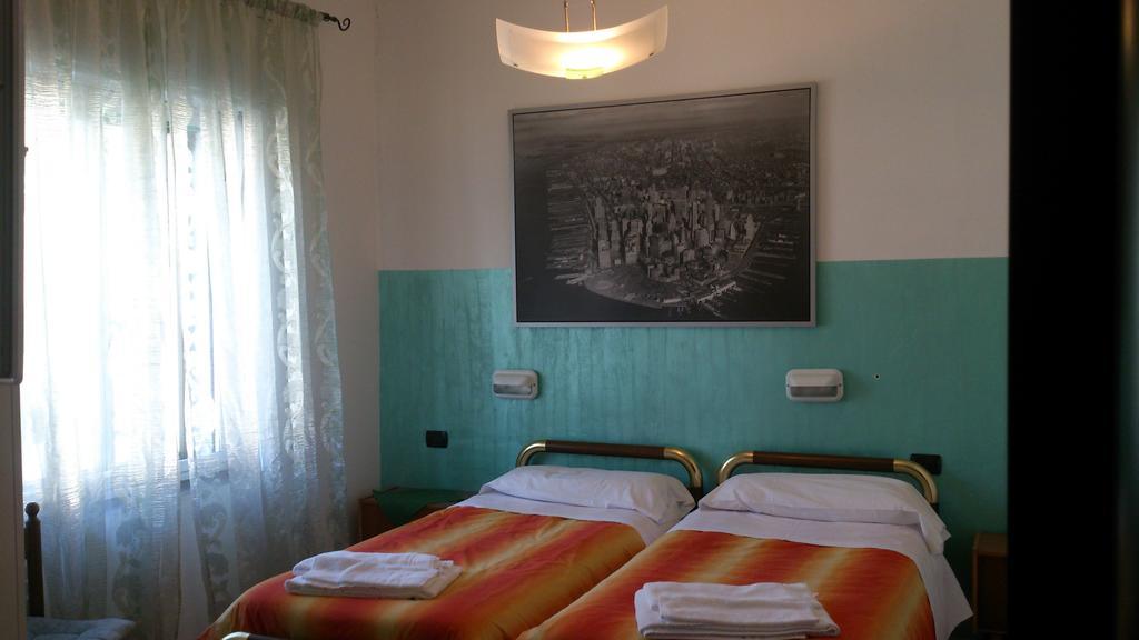 Hotel Paradise Bruzolo ห้อง รูปภาพ
