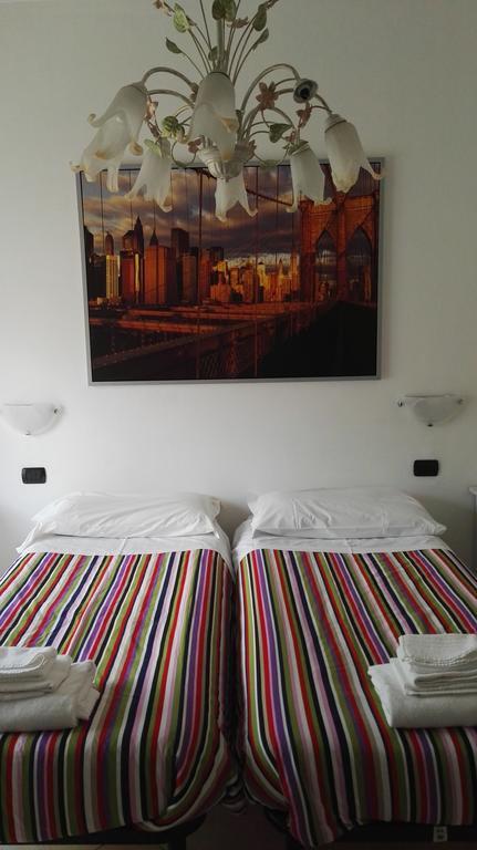 Hotel Paradise Bruzolo ภายนอก รูปภาพ